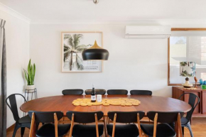 Palm House Vincentia Walk 2 Beach Linen & WiFi